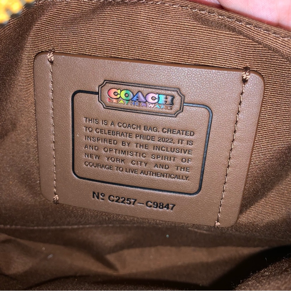 Coach Pride Track Belt Bag In Rainbow Signature Canvas! Like new ! - Picture 7 of 12